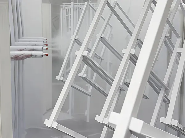 Línea Automática de Recubrimiento Electrostático Para la Industria de Puertas y Ventanas: Guangyi Doors