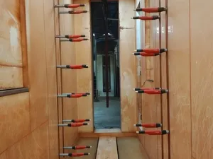 Línea Automática de Recubrimiento Electrostático Para la Industria de Puertas y Ventanas: Guangyi Doors